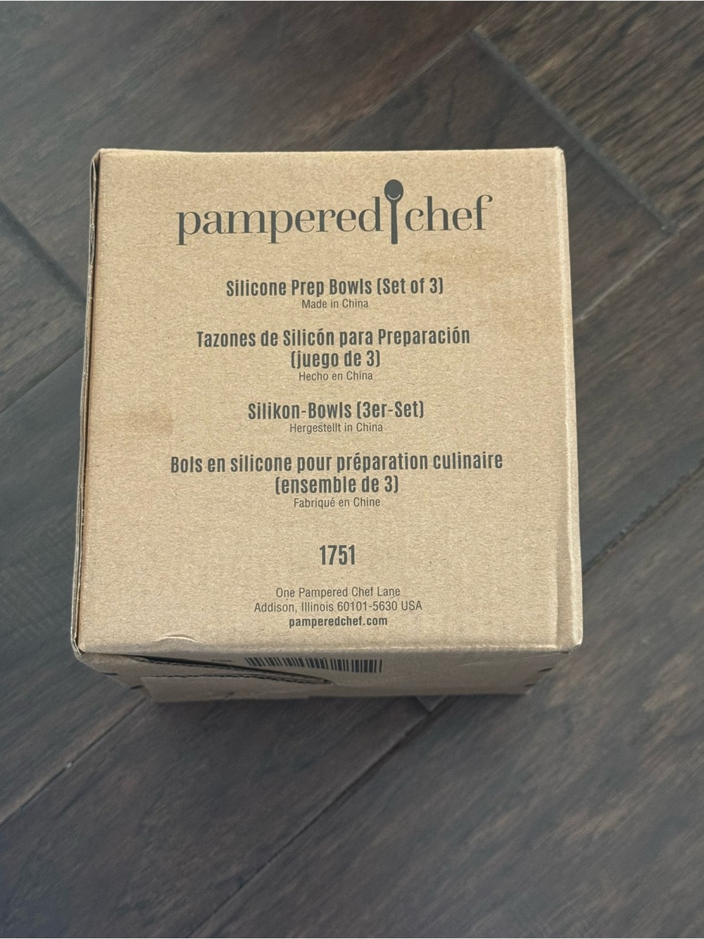 NIB - Retired Pampered Chef Silicone Prep Bowls - Item # 1751 - Picture 2 of 2